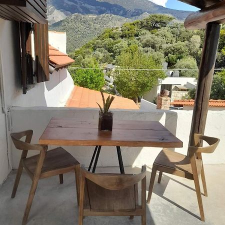 Monastery Estate Guesthouse Суйя Экстерьер фото