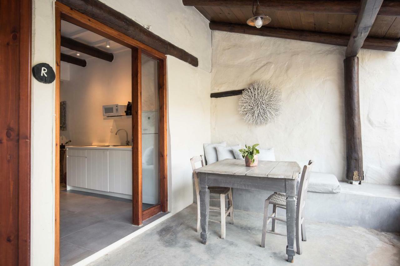 Monastery Estate Guesthouse Суйя Экстерьер фото
